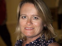 DIANA LOOKING GOOD AS ALWAYS